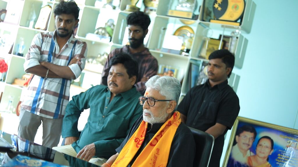 మురళీమోహన్ చేతుల మీదుగా "రేవు" టీజర్ అండ్ పోస్టర్ ఆవిష్కరణ 1 DREM9626.00 01 02 05.Still003