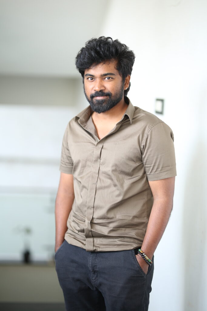 నాగార్జున గారితో 'నా సామిరంగ' తప్పకుండా అందరినీ అలరిస్తుంది: డైరెక్టర్ విజయ్ బిన్ని 1 GANI4555