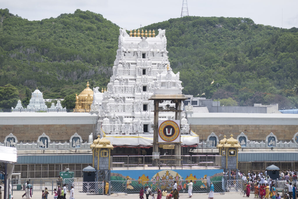అయోధ్య రామ మందిర ప్రదాన అర్చకులుగా 22 ఏళ్ల తిరుమల వేద విద్యాలయ బుద్ధులు 3 Tirumala 090615