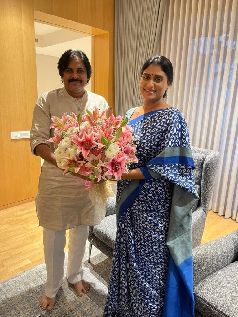 పవన్ కళ్యాణ్ గారిని కలిసిన వైఎస్ షర్మిల 2 WhatsApp Image 2024 01 17 at 20.25.04 10dbea81