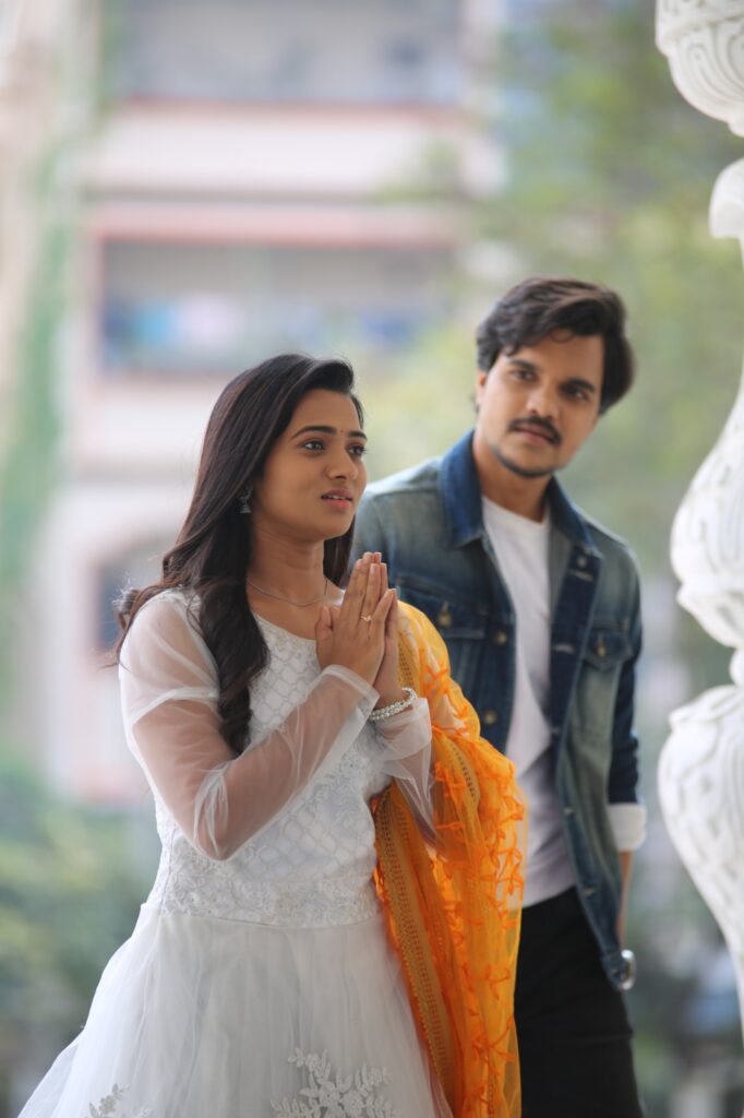 సోషల్ మీడియాలో హల్ చల్ చేస్తున్న వాస్తవం టీజర్ 2 WhatsApp Image 2024 01 20 at 14.34.22 eb53e777