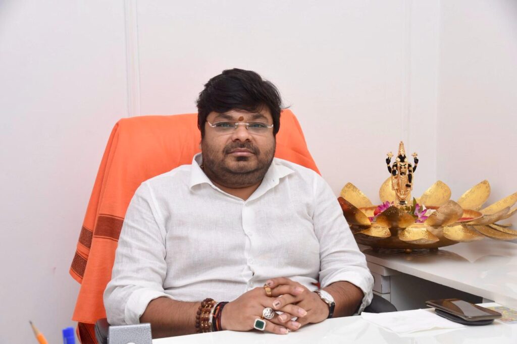 నిర్మాత అభిషేక్ అగర్వాల్ కు అయోధ్య రామమందిర ప్రారంభోత్సవానికి ఆహ్వానం 2 aa1