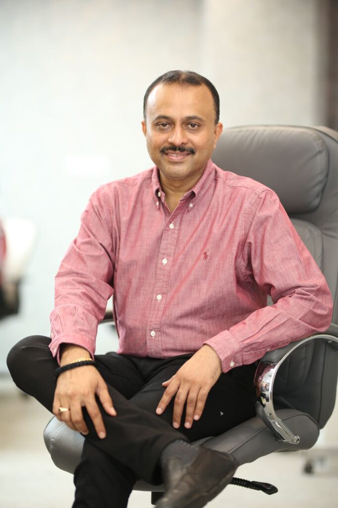 తన ప్రొడక్షన్ హౌస్ లో జరిగిన అవినీతి గురించి X ద్వారా బయటకు చెప్పిన పీపుల్ మీడియా ఫ్యాక్టరీ టీజీ విశ్వ ప్రసాద్ 1 IMG 20230613 WA0044