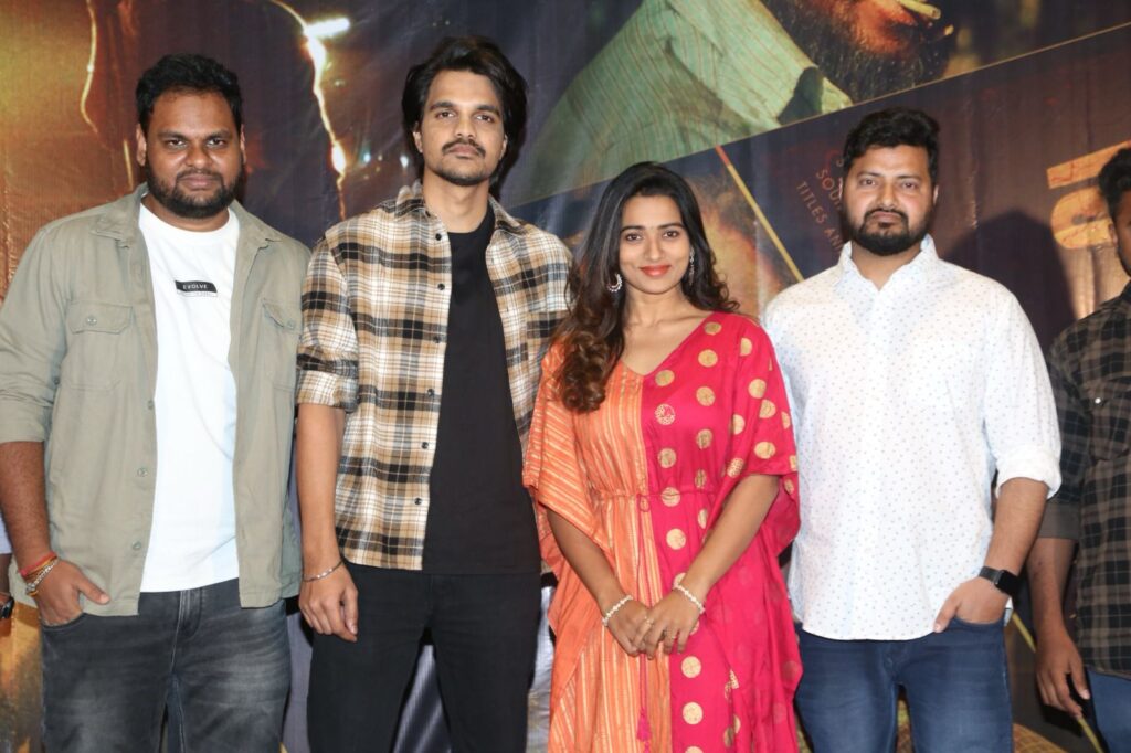 లవ్ రొమాంటిక్ థ్రిల్లర్ గా 'వాస్తవం' టీజర్ రిలీజ్ - టీజర్ లో రొమాన్స్ ఎక్కువ కనిపిస్తుంది🔥 1 WhatsApp Image 2024 02 20 at 13.20.37 869f71c3
