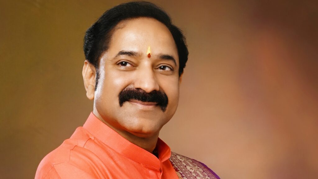 ప్రసిద్ధ గాయకులు, భగవద్గీతా గాన, 'భగవద్గీతా ఫౌండేషన్' వ్యవస్థాపకులు డా II ఎల్ వి గంగాధర శాస్త్రి కి భారత దేశపు ప్రతిష్ఠాత్మక 'కేంద్ర సంగీత నాటక అకాడమీ' అవార్డు: 1 lvgangadhara18052023 c