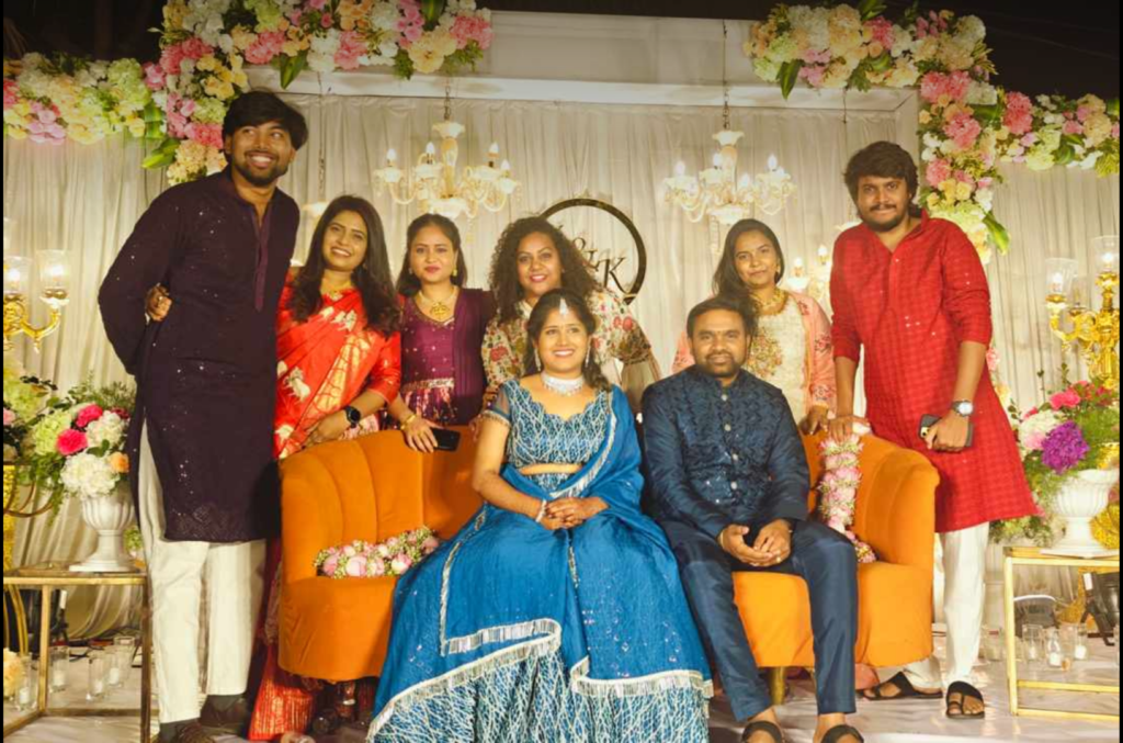 దర్శకుడు కిషోర్ రెడ్డి ప్రముఖ తెలుగు యాంకర్ తో పెళ్లి 2 Screenshot 20240301 205634 770