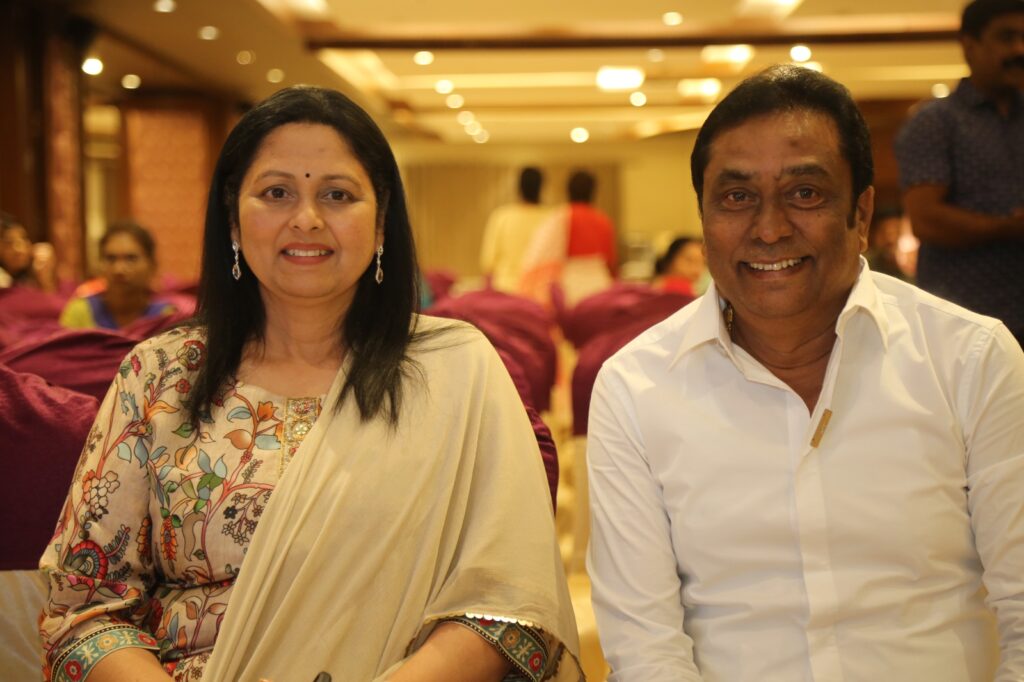 'మనంసైతం' కాదంబరి కిరణ్కు రోటరీ క్లబ్ అవార్డు 3 WhatsApp Image 2024 03 04 at 13.22.39 b3c717bf