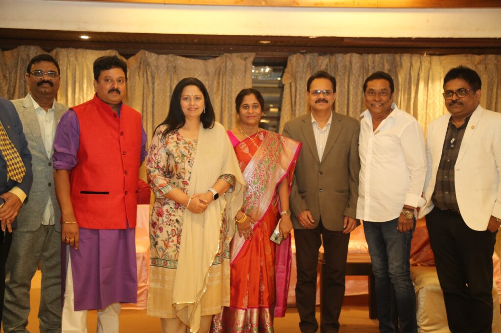'మనంసైతం' కాదంబరి కిరణ్కు రోటరీ క్లబ్ అవార్డు 1 WhatsApp Image 2024 03 04 at 13.22.40 53028ef1