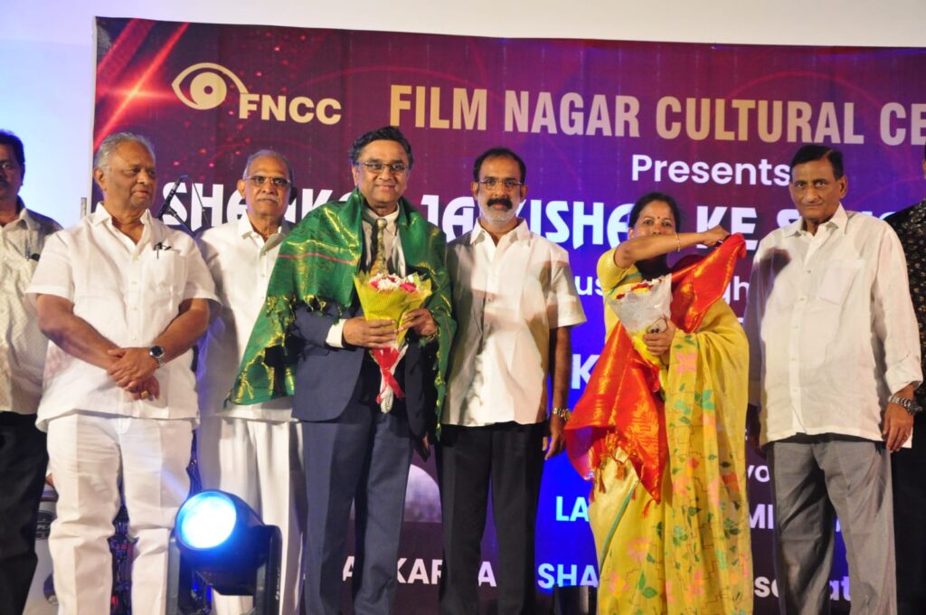 ఎఫ్ ఎన్ సి సి లో శంకర్ జైకిషన్ డైమండ్ జూబ్లీ సందర్భంగా శంకర్ జైకిషన్ మెలోడీస్ తో ఘనంగా మ్యూజికల్ నైట్ 5 WhatsApp Image 2024 03 11 at 6.37.25 PM 1