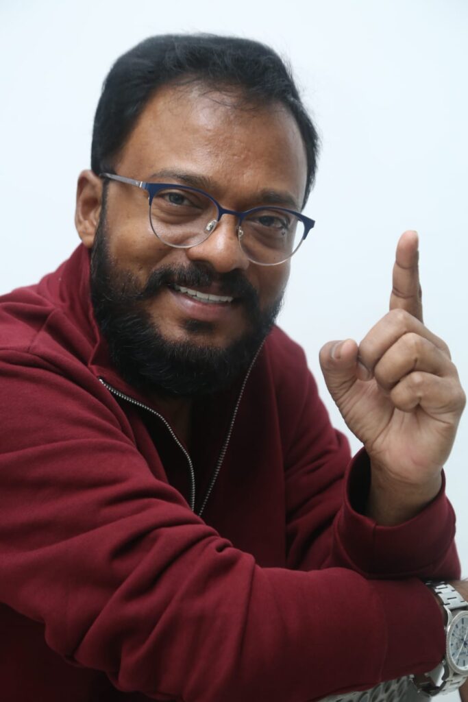 'రజాకార్' ప్రతి ఒక్కరు చూడాల్సిన సినిమా - చరిత్ర దాచిన ఓ నిజమైన కథ ఇది 2 Yata Satyanarayana 01