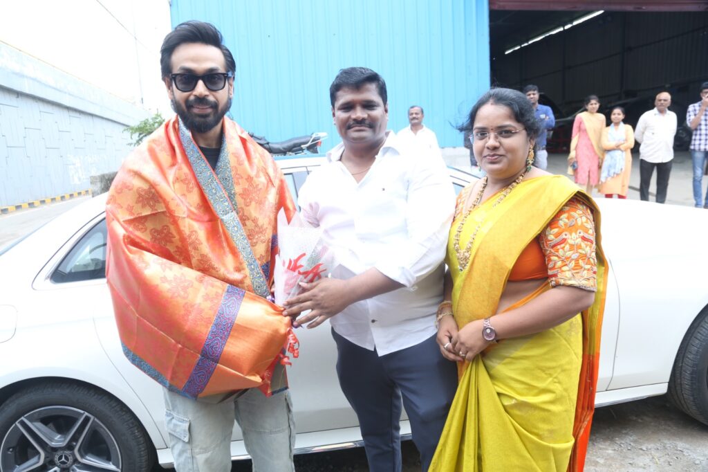 ‘ఓ.జి.ఎఫ్’ ప్రారంభించిన బిగ్ బాస్ మానస్ 3 WhatsApp Image 2024 08 08 at 15.42.28 bbde1322
