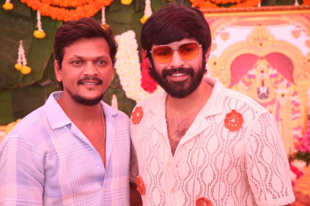 పూజ కార్యక్రమాలతో ఘనంగా ప్రారంభమైన 'కలవరం' సినిమా 6 WhatsApp Image 2025 01 04 at 17.04.56 6e8bc0b0