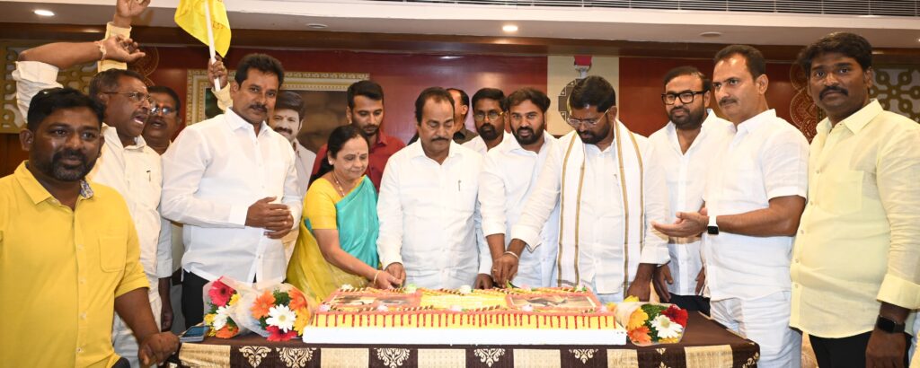 బాలయ్యను పద్మ అవార్డు వారించడంతో తిరుపతి ఎమ్మెల్యే వేడుకలు 1 WhatsApp Image 2025 01 29 at 07.38.02 b2b8a170