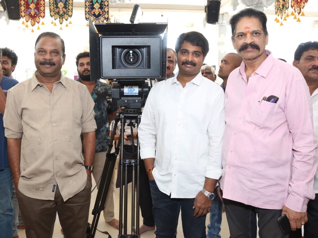 వైభవంగా ప్రారంభమైన సోనుది ఫిల్మ్ ఫ్యాక్టరీ ప్రొడక్షన్ నెం:1 ప్రారంభం 5 WhatsApp Image 2025 03 02 at 15.02.12 1ea9d78b