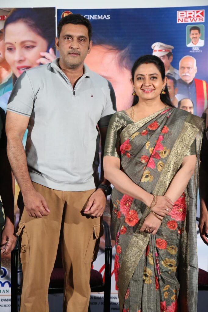 యువతలో స్ఫూర్తి నింపేలా "సీఎం పెళ్లాం" సాంగ్ 1 WhatsApp Image 2025 03 23 at 13.39.34 67067e94