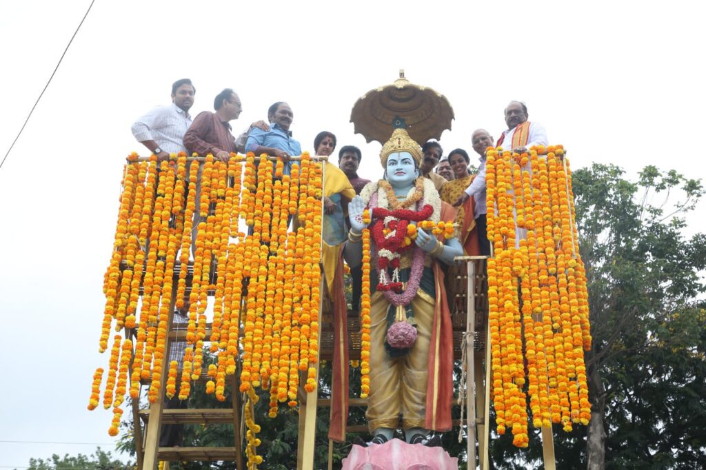 నందమూరి తారకరాముడు అందరి గుండెల్లో ఉన్నాడు 4 WhatsApp Image 2025 05 28 at 16.48.22 b321f1fd