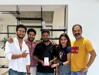 "వర్జిన్ బాయ్స్" తొలి ఐఫోన్ విజేత ఎవరో తెలుసా? 1 1000539752