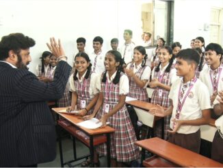 ఆంధ్ర ఎడ్యుకేషన్ సొసైటీ స్కూల్ను సందర్శించిన బాలయ్య 4 WhatsApp Image 2025 09 10 at 14.54.34 40608554