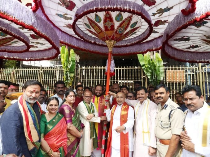 1001655790